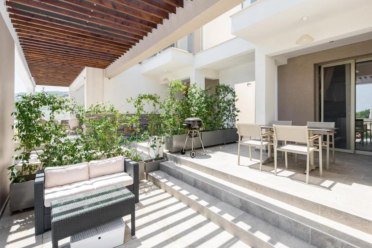 Afisia Villas 萨尔蒂 外观 照片