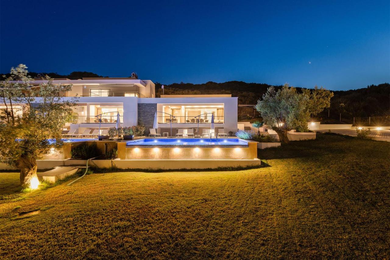 Afisia Villas 萨尔蒂 外观 照片
