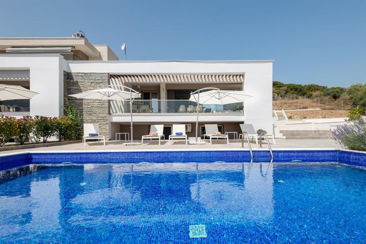 Afisia Villas 萨尔蒂 外观 照片