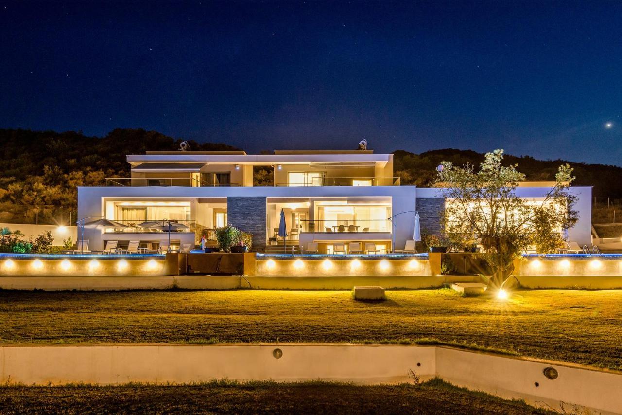 Afisia Villas 萨尔蒂 外观 照片